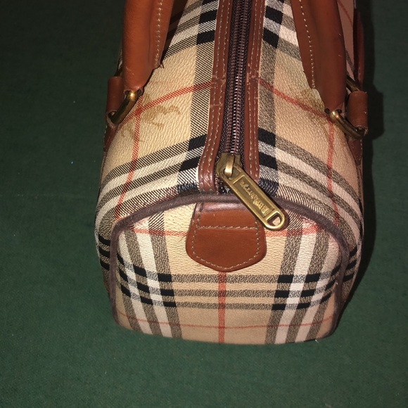 Burberry - Picture 4 of 15